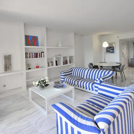 Stunning 3-br With Large Terrace And Pool * Cannes
