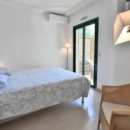 Appartamento Stunning 3-br With Large Terrace And Pool *