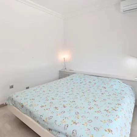 Stunning 3-br With Large Terrace And Pool * 칸느